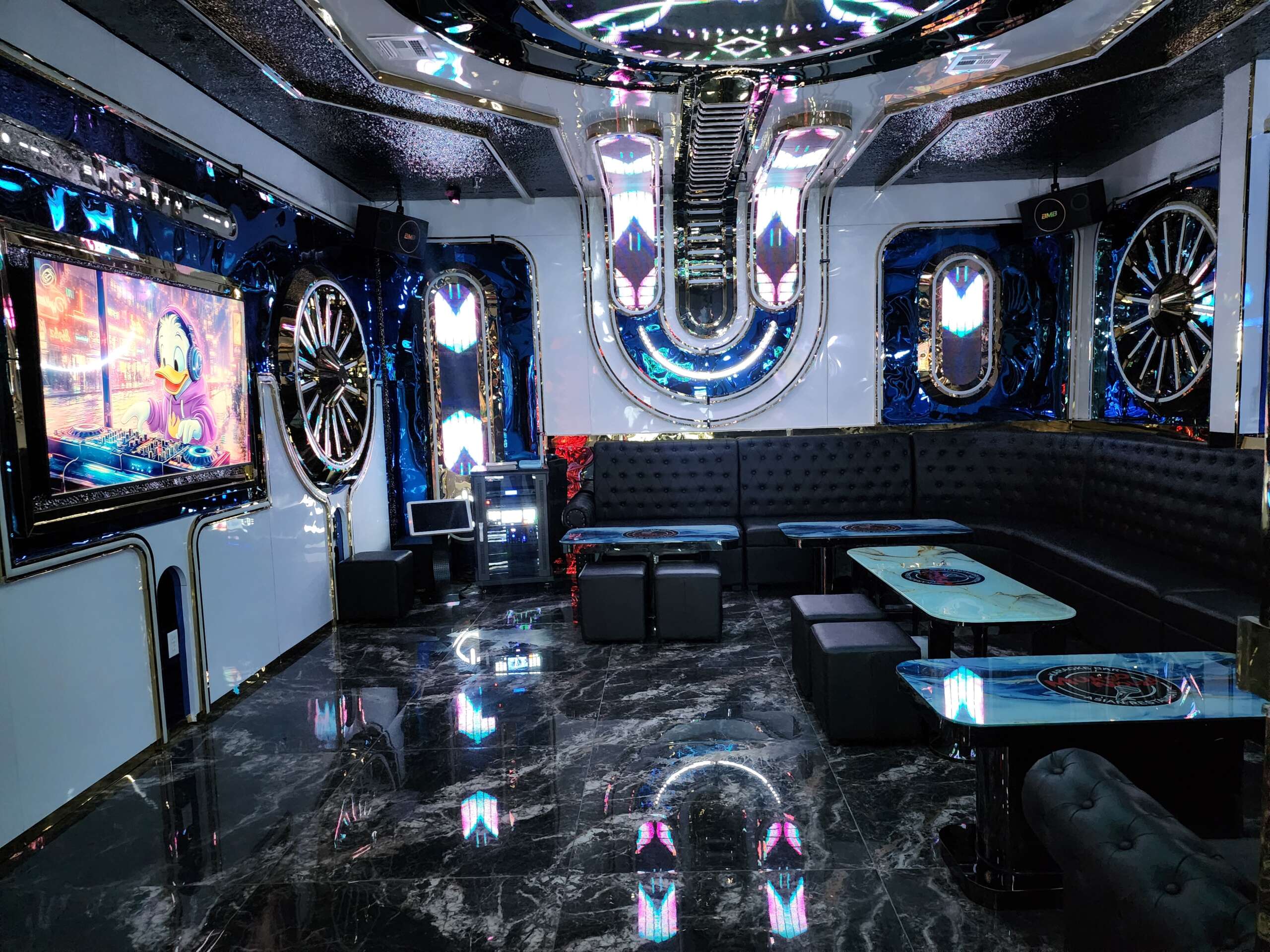 VIP 01